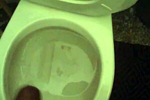 Shemale Cum and Piss with Big Cock Action 😈