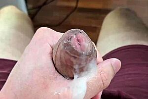 are you crazy with desire for bisexual twink solo action?