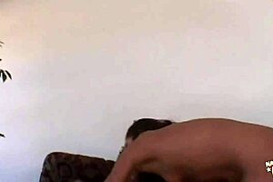 i luv isabella pacino's long legz and gapping asshole for anal