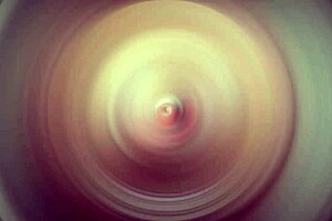 Zoey Reyes experiences intense fuck machine on her pussy