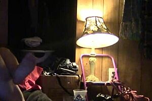 Eating and Fucking in Homemade Amateur Scene!