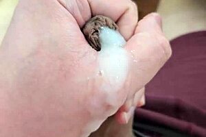 are you crazy with desire for bisexual twink solo action?