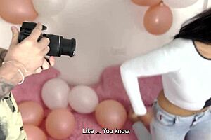 mi novia me sorprende infiel con latina culona pero nos la cogemos juntos