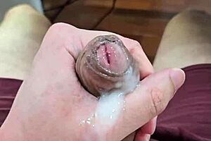 are you crazy with desire for bisexual twink solo action?