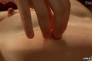 Anna Belle Lee Teasing Her Wet Pussy!