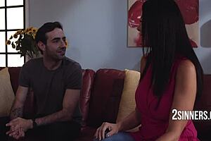 Science reveals benefits for cougars dating young 18+ men