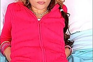 hot hoes to jerk off to in this video 😏