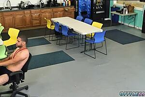 Do you want raw gay sex?