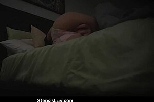 Maya Woulfe helps stepsis with Tony Profane's blowjob and fingering!