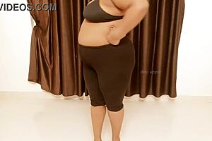 Sexy Indian girl from Jharkhand with big tits.