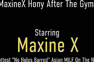 Maxine X Squirts Intensely Alone