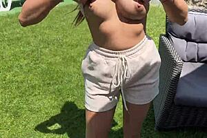 Fuck a Hot Teen 18+ in Pussy in My Backyard Now!