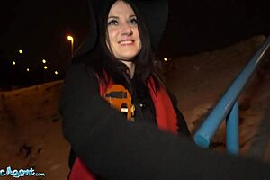 Melany Mendes deepthroats in public before fucking