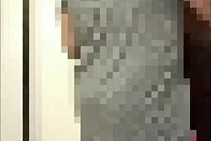 Filipina Milf Secretly Moans As Driver Licks Her Pussy In Scandalous Cunilingus