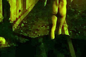 Exhibicionist Street Cum Handsome Beard Gay Feet Exibicionista Outdoors