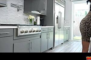 Eliza rae moans loudly while riding brock cooper's cock in cowgirl position