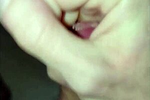 watch me masturbate and cum on webcam