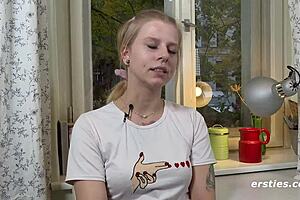 i pixie play with heart shaped butt plug, feeling sexy clit sensations