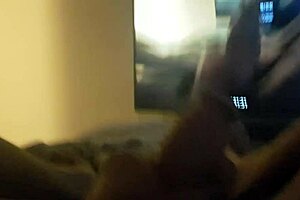 Big cock young 18+ hung looking for bisexual fun.