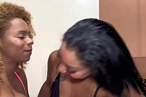 Fui Fuder com Amiga, Corninho Judia do Meu Cu e Fudeu Ela Todinha