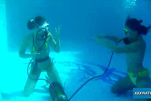 Swimming Babes Minnie Manga And Candy Fuck Underwater, Orgasmic Masturbation!