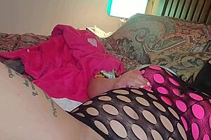 squirt girl water pole 😈