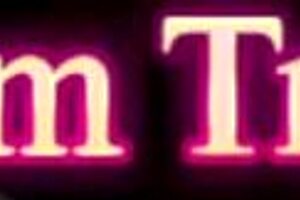 sexy tranny julia alves gets her booty creampied after a hot 3way 😍