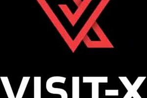 Visit-X Kleine Titten Grosser Mund Und Bester Blowjob Mit Cumshot