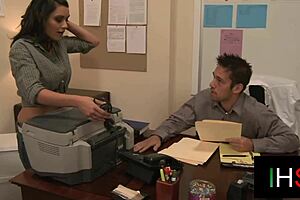 i got cum on my tits from that sexy brunette girl