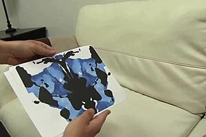 sexy babe at gloryhole