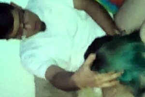 My amateur wife and husband join a stranger for an MMF threesome at home