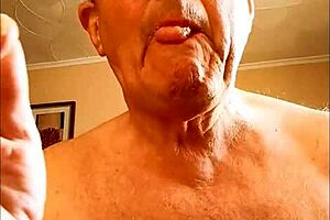 Watch Me Wank Onto Biscuit Staring Bengeeman