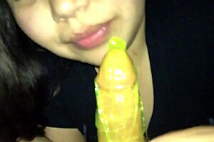 My girlfriend gives an amazing blowjob!