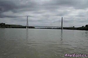 I anally pound this babe and bang her outdoorss