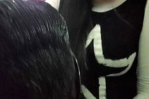 Peruvian milf gives oral to friend while husband is at work