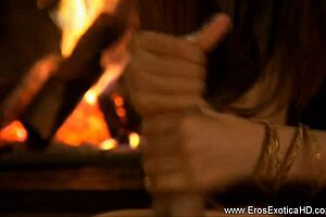 exotic indian gives erotic blowjob 😍