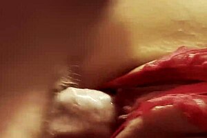 Extreme Close-Up Pussy Fucking With Macro Creampie Cumshot