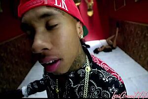 lexiamorxxx promo with ebony model