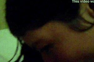 Colombian Venezuelan Girl on Av Andres Bello in Caracas