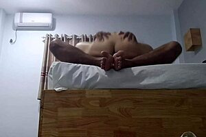 Burmese student couple licks pussy and fucks in hotel.