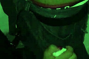 ladysexy casually gives blowjob to random guy