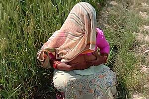 Desi bhabhi fucked in jungle