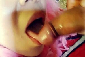 Swallowing Big Cock With Emotion