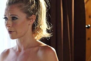 this teen masseuse is scissoring with a lesbian babe