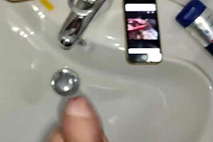 gardener finds boss's phone, jerks off in bathroom