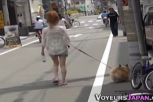 japanese babe in jeans masturbating in public outdoor, letting voyeur see her small tits and nipples 😍