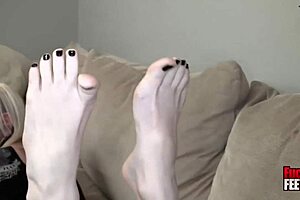 Slender Cutie Sierra Cure Lets Pervert Suck and Fuck Her Meaty Feet
