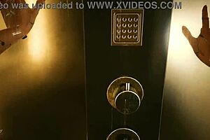 these cyberpunk 2077 shower scenes are updated in patch 2.1