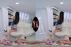 Check out this big ass latina's porn debut 😍