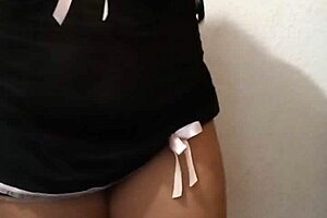 latina girl chats on webcam during our april 5 video call 😊